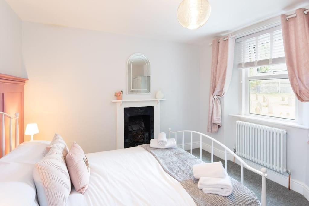 *Brand New* Olive Grove Cottage 托基 外观 照片