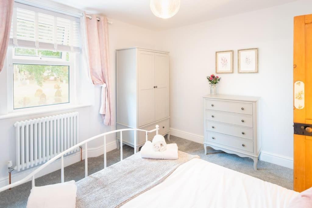*Brand New* Olive Grove Cottage 托基 外观 照片